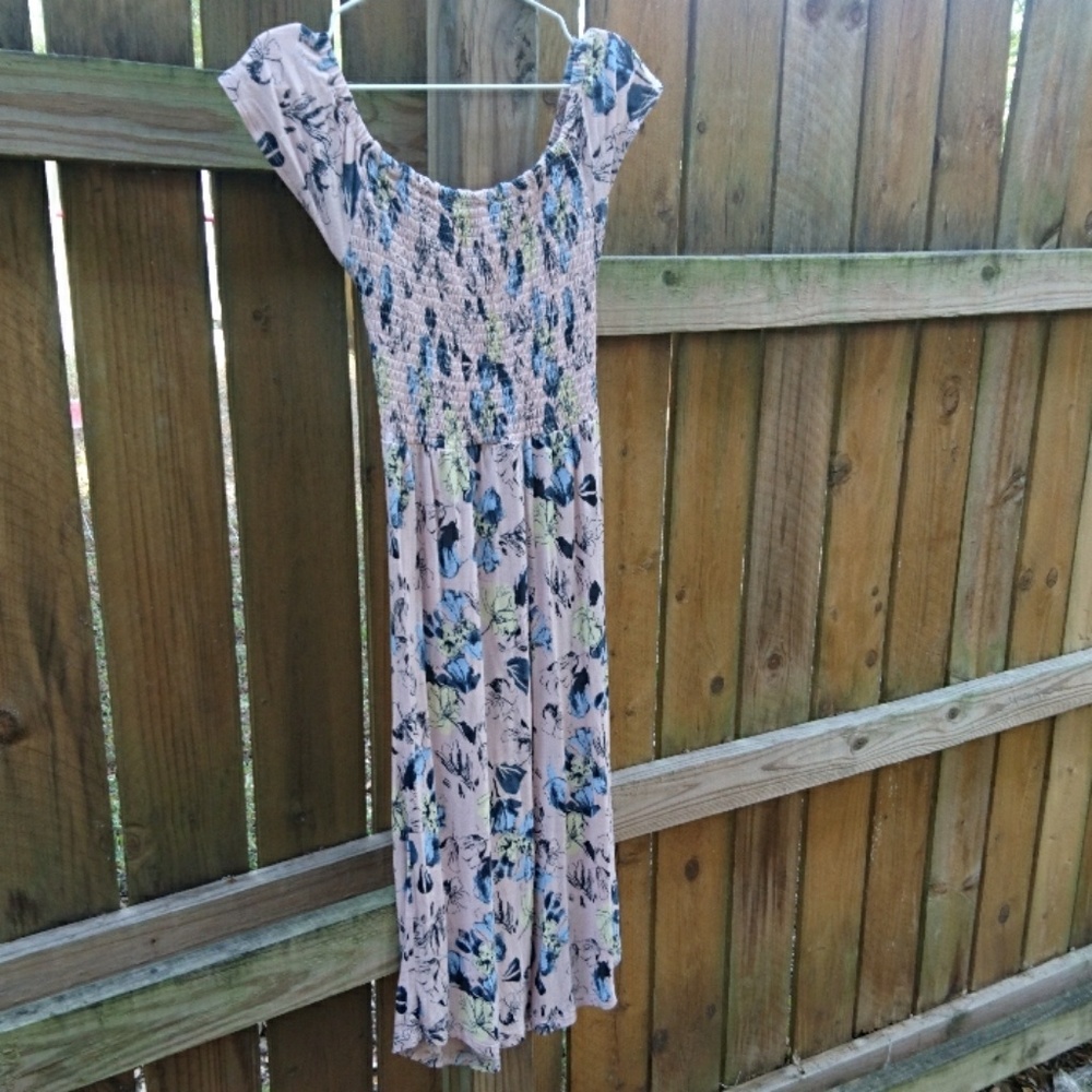 Cute mid calf length dress
